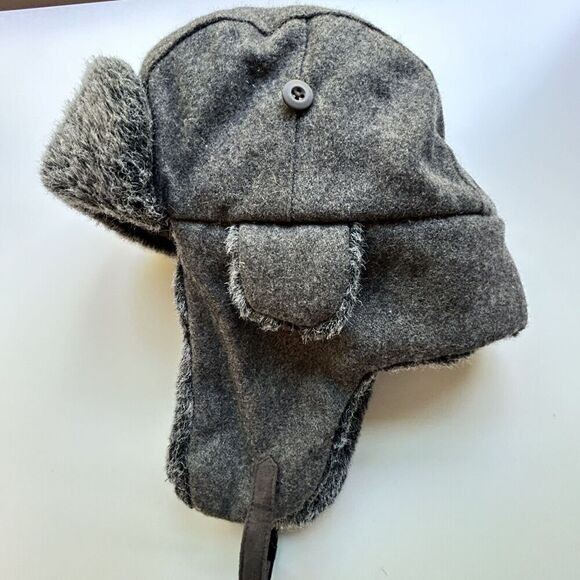 Nathaniel‎ Cole Crowncap Trapper Hat Youth L Gray Faux Fur - Picture 1 of 6